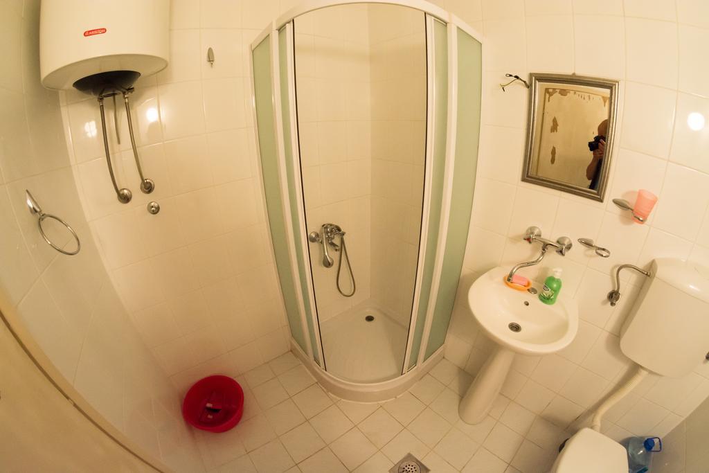 Apartment Vera Plužine Ngoại thất bức ảnh