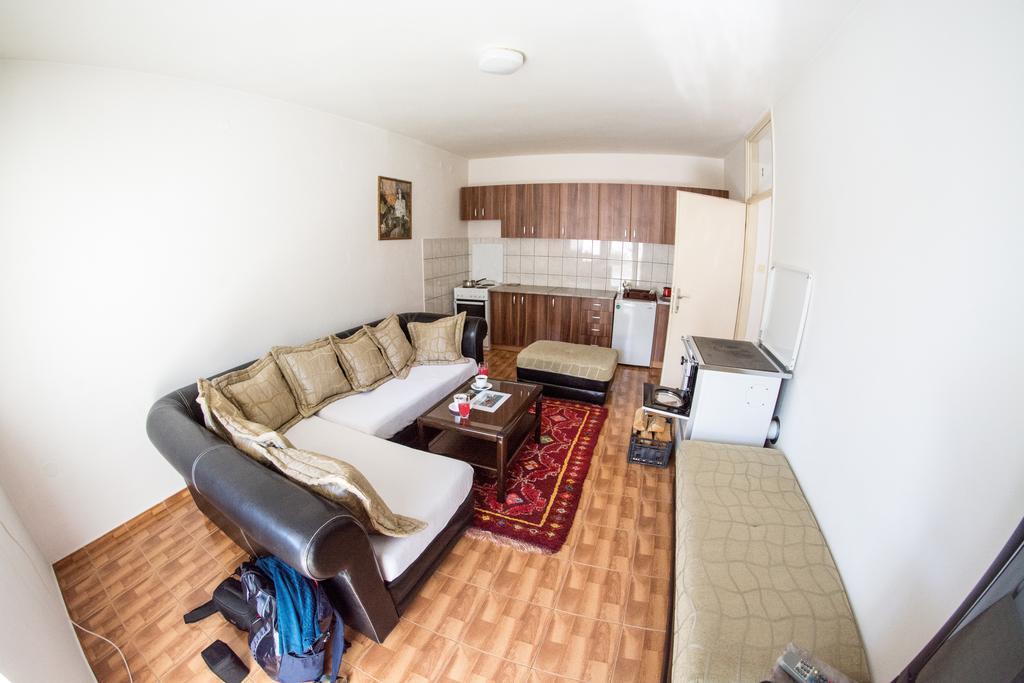 Apartment Vera Plužine Ngoại thất bức ảnh
